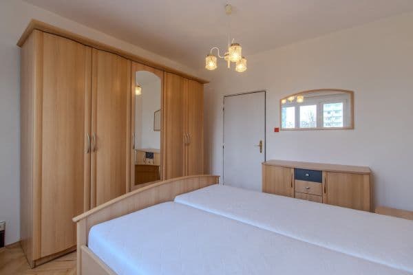 2 bedroom flat to rent, 52 m², Bělehradská, 2 bedroom flat to rent, 52 m², Bělehradská,