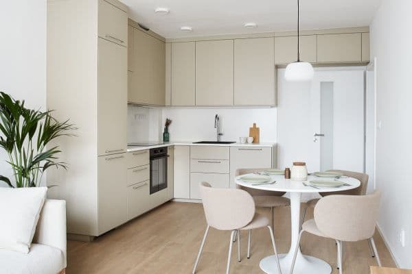 3 bedroom with open-plan kitchen flat for sale, 87 m², Brdičkova, Praha 3 bedroom with open-plan kitchen flat for sale, 87 m², Brdičkova, Praha