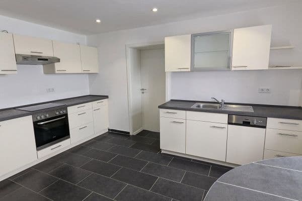 3 bedroom flat to rent, 100 m², Nürnberger Strasse 22, Schwabach 3 bedroom flat to rent, 100 m², Nürnberger Strasse 22, Schwabach