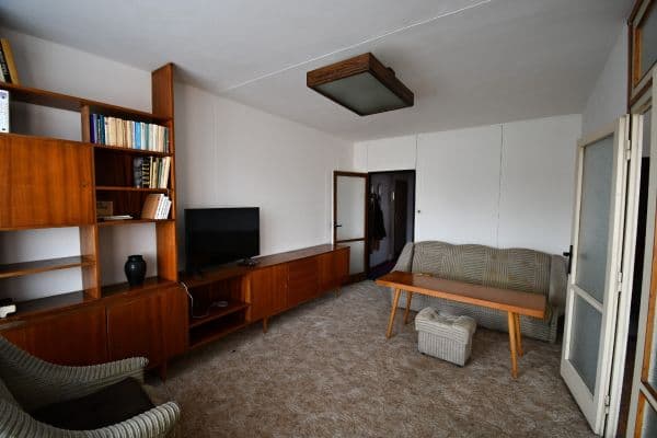 3 bedroom flat to rent, 68 m², Přímětická, Praha 3 bedroom flat to rent, 68 m², Přímětická, Praha