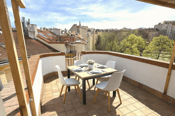 4 bedroom with open-plan kitchen flat for sale, 123 m², Boleslavova, Praha 4 bedroom with open-plan kitchen flat for sale, 123 m², Boleslavova, Praha