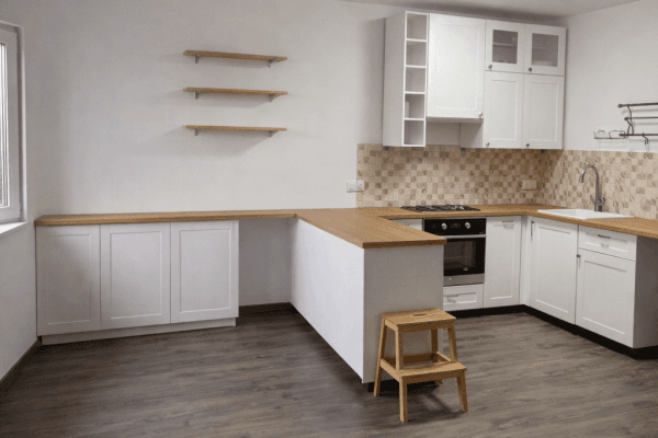 2 bedroom with open-plan kitchen flat to rent, 77 m², Horská, Jenišov 2 bedroom with open-plan kitchen flat to rent, 77 m², Horská, Jenišov