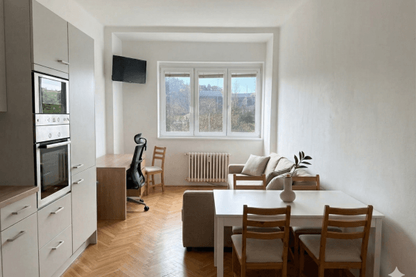 1 bedroom with open-plan kitchen flat to rent, 51 m², Na Mlejnku, Praha 1 bedroom with open-plan kitchen flat to rent, 51 m², Na Mlejnku, Praha