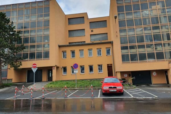 garage to rent, 18 m², Lovosická, Praha garage to rent, 18 m², Lovosická, Praha