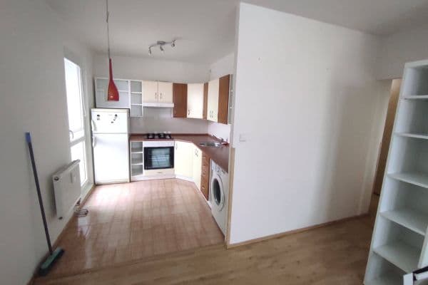 1 bedroom with open-plan kitchen flat for sale, 40 m², Vitry, Kladno, Středočeský Region 1 bedroom with open-plan kitchen flat for sale, 40 m², Vitry, Kladno, Středočeský Region