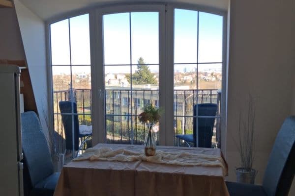 Studio flat to rent, 54 m², Smolíkova, Praha Studio flat to rent, 54 m², Smolíkova, Praha