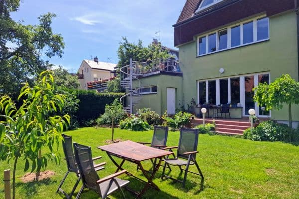 4 bedroom flat to rent, 129 m², Medkova, Praha 4 bedroom flat to rent, 129 m², Medkova, Praha