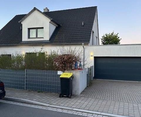 house for sale, 176 m², Neunkirchen am Brand house for sale, 176 m², Neunkirchen am Brand