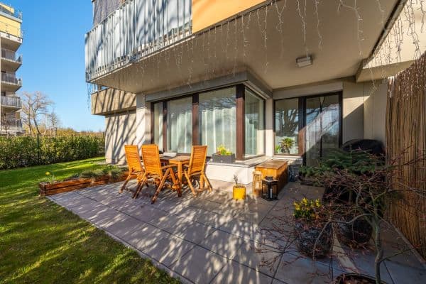 2 bedroom with open-plan kitchen flat for sale, 90 m², Hrašeho, Praha 2 bedroom with open-plan kitchen flat for sale, 90 m², Hrašeho, Praha