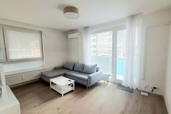 2 bedroom flat to rent, 51 m², Trnavská cesta, Bratislava 2 bedroom flat to rent, 51 m², Trnavská cesta, Bratislava