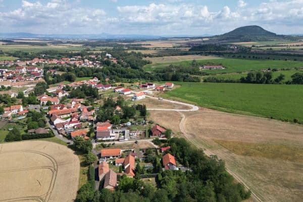 plot for sale, 1,123 m², Straškov-Vodochody plot for sale, 1,123 m², Straškov-Vodochody