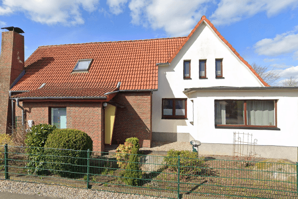 house for sale, 212 m², Bergstraße 13, Damendorf house for sale, 212 m², Bergstraße 13, Damendorf