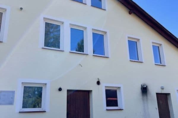 2 bedroom with open-plan kitchen flat to rent, 75 m², Chotoviny 2 bedroom with open-plan kitchen flat to rent, 75 m², Chotoviny