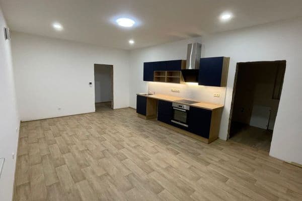 2 bedroom with open-plan kitchen flat to rent, 63 m², Turnov 2 bedroom with open-plan kitchen flat to rent, 63 m², Turnov