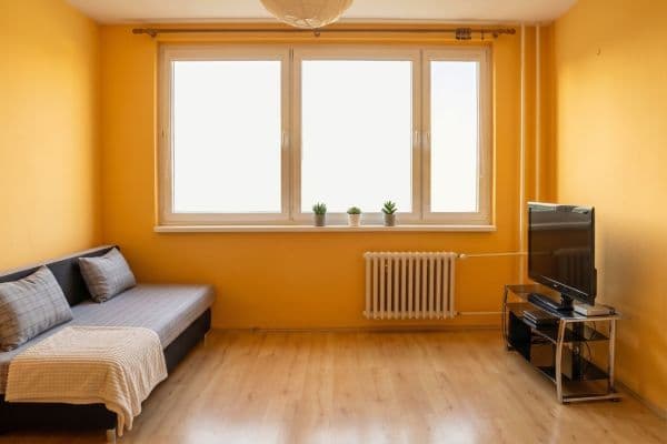 3 bedroom flat to rent, 63 m², Pražského, Praha 3 bedroom flat to rent, 63 m², Pražského, Praha