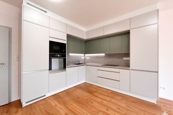 2 bedroom with open-plan kitchen flat to rent, 90 m², Suchánkova, Benešov, Středočeský Region 2 bedroom with open-plan kitchen flat to rent, 90 m², Suchánkova, Benešov, Středočeský Region