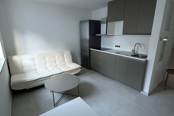 2 bedroom flat to rent, 32 m², Hundert-Morgen-Str. 2B, Kelsterbach 2 bedroom flat to rent, 32 m², Hundert-Morgen-Str. 2B, Kelsterbach