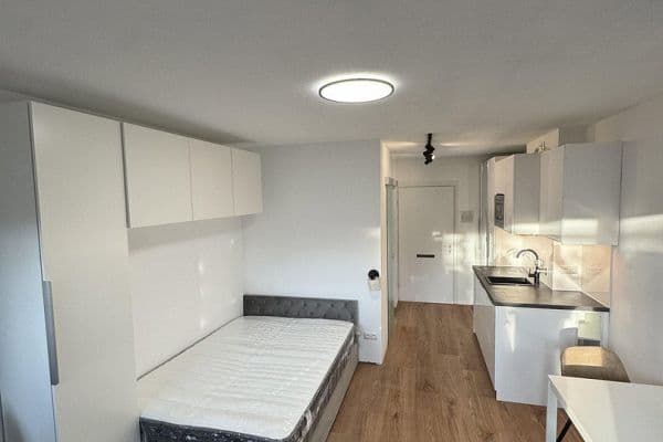 1 bedroom flat to rent, 30 m², Jakob-Hagenbucher Straße 4, München, Bavaria 1 bedroom flat to rent, 30 m², Jakob-Hagenbucher Straße 4, München, Bavaria