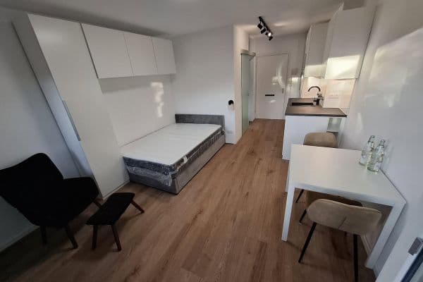 1 bedroom flat to rent, 30 m², Jakob-Hagenbucher Straße, München, Bavaria 1 bedroom flat to rent, 30 m², Jakob-Hagenbucher Straße, München, Bavaria