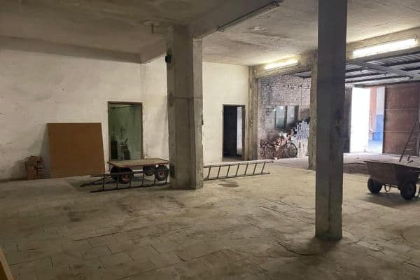 non-residential property to rent, 340 m², Veilchenstraße 24, Duisburg, North Rhine-Westphalia non-residential property to rent, 340 m², Veilchenstraße 24, Duisburg, North Rhine-Westphalia