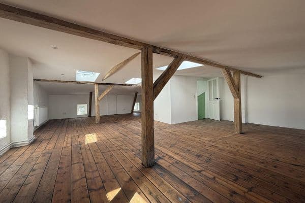 4 bedroom flat to rent, 54 m², Lübeck 4 bedroom flat to rent, 54 m², Lübeck