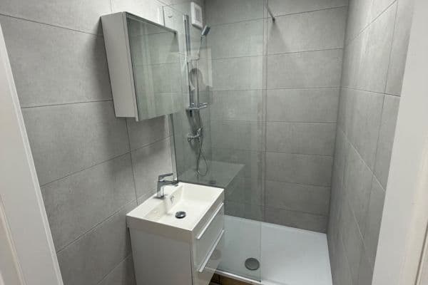 1 bedroom with open-plan kitchen flat to rent, 43 m², Váňova, Kladno 1 bedroom with open-plan kitchen flat to rent, 43 m², Váňova, Kladno