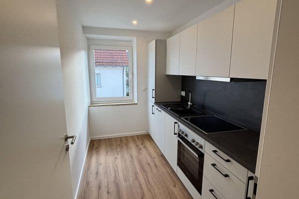 3 bedroom flat to rent, 63 m², Miltenbergstraße 18, Augsburg, Bavaria 3 bedroom flat to rent, 63 m², Miltenbergstraße 18, Augsburg, Bavaria