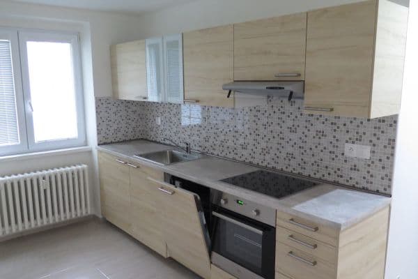 3 bedroom flat to rent, 76 m², Kochova, Chomutov, Ústecký Region 3 bedroom flat to rent, 76 m², Kochova, Chomutov, Ústecký Region