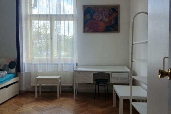 3 bedroom flat to rent, 93 m², Ctiradova, Praha 3 bedroom flat to rent, 93 m², Ctiradova, Praha