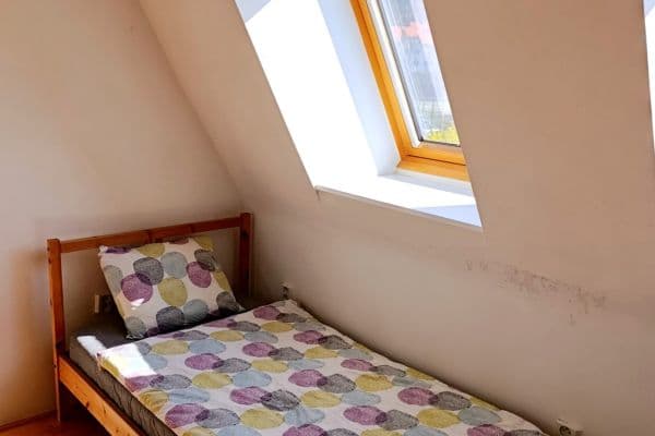 4 bedroom flat to rent, 20 m², Ke Dvoru, Praha 4 bedroom flat to rent, 20 m², Ke Dvoru, Praha