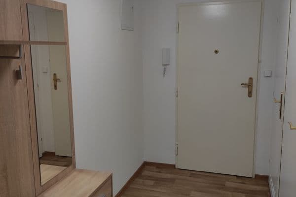 1 bedroom flat to rent, 40 m², Mlýnská, Kolín, Středočeský Region 1 bedroom flat to rent, 40 m², Mlýnská, Kolín, Středočeský Region