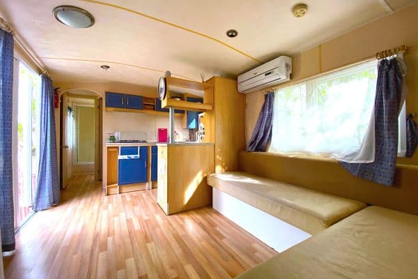 2 bedroom with open-plan kitchen flat to rent, 30 m², Veltěžská, Praha 2 bedroom with open-plan kitchen flat to rent, 30 m², Veltěžská, Praha