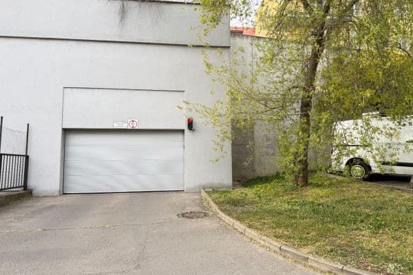 garage for sale, 12 m², Plovdivská, Praha garage for sale, 12 m², Plovdivská, Praha