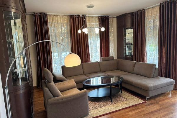 4 bedroom flat to rent, 135 m², Berlin, Berlin 4 bedroom flat to rent, 135 m², Berlin, Berlin