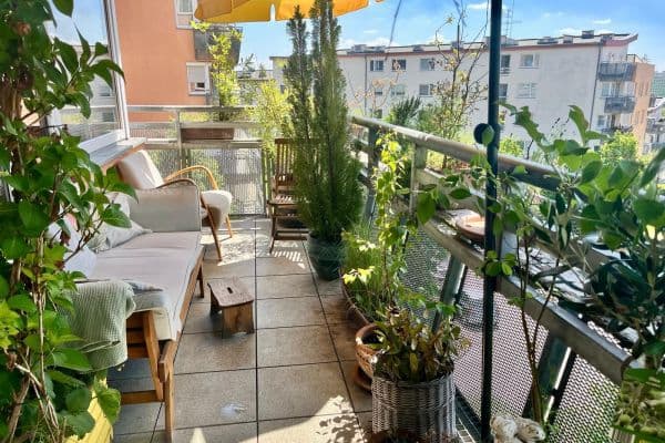 3 bedroom with open-plan kitchen flat for sale, 99 m², Symfonická, Praha 3 bedroom with open-plan kitchen flat for sale, 99 m², Symfonická, Praha