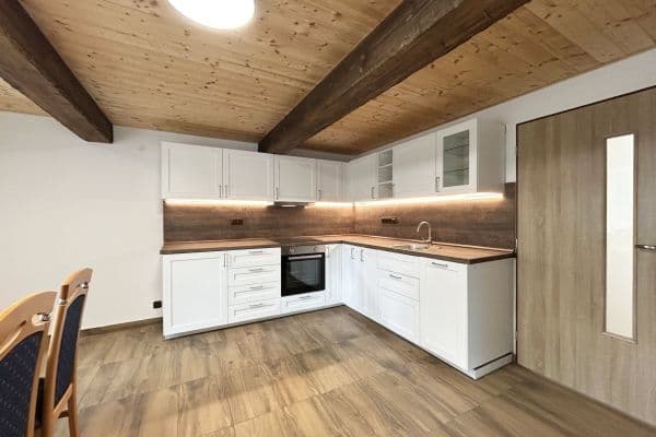 3 bedroom flat to rent, 144 m², 3 bedroom flat to rent, 144 m²,