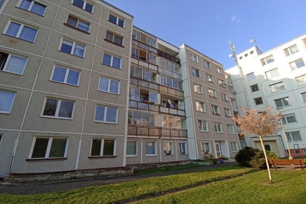 4 bedroom flat to rent, 90 m², Korandova, Tachov 4 bedroom flat to rent, 90 m², Korandova, Tachov