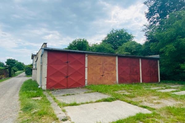 garage to rent, 18 m², Rajhrad garage to rent, 18 m², Rajhrad