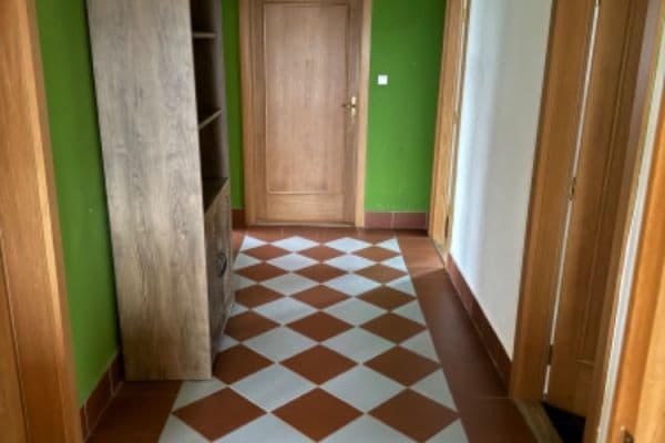 3 bedroom flat to rent, 100 m², Štíhlická, Vyžlovka 3 bedroom flat to rent, 100 m², Štíhlická, Vyžlovka