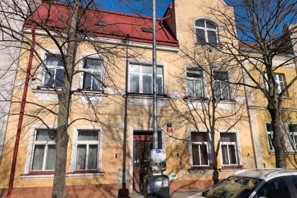 Studio flat for sale, 23 m², V Nových Vokovicích, Praha Studio flat for sale, 23 m², V Nových Vokovicích, Praha