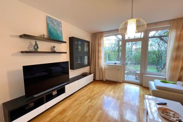 4 bedroom flat to rent, 150 m², Pod Harfou, Praha 4 bedroom flat to rent, 150 m², Pod Harfou, Praha