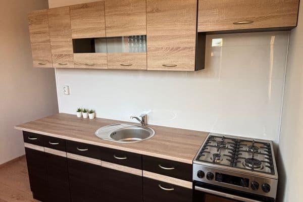 2 bedroom flat to rent, 56 m², Kosmonautů, Ostrava, Moravskoslezský Region 2 bedroom flat to rent, 56 m², Kosmonautů, Ostrava, Moravskoslezský Region