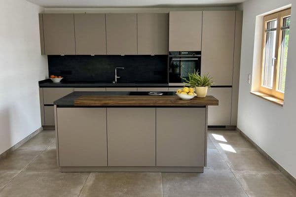 4 bedroom flat to rent, 117 m², Markt Inersdorf, Bavaria 4 bedroom flat to rent, 117 m², Markt Inersdorf, Bavaria