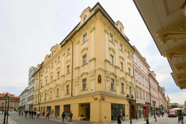 3 bedroom flat to rent, 123 m², Rytířská, Praha 3 bedroom flat to rent, 123 m², Rytířská, Praha