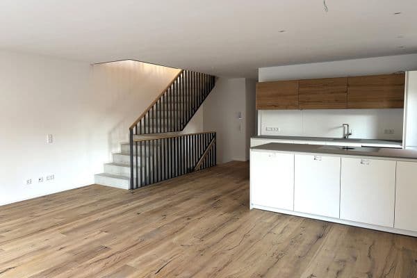 house to rent, 133 m², Raubling, Bavaria house to rent, 133 m², Raubling, Bavaria