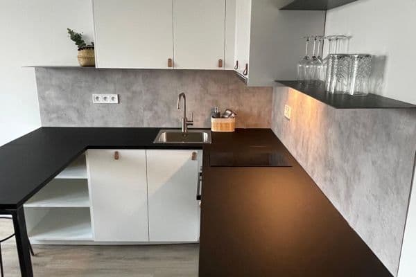 1 bedroom with open-plan kitchen flat to rent, 40 m², Sukova třída, Pardubice, Pardubický Region 1 bedroom with open-plan kitchen flat to rent, 40 m², Sukova třída, Pardubice, Pardubický Region