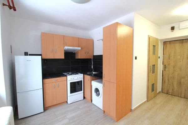 1 bedroom flat to rent, 32 m², Sevastopolská, Kladno 1 bedroom flat to rent, 32 m², Sevastopolská, Kladno