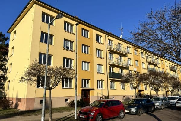 3 bedroom flat for sale, 77 m², Benešovo náměstí, Pardubice 3 bedroom flat for sale, 77 m², Benešovo náměstí, Pardubice