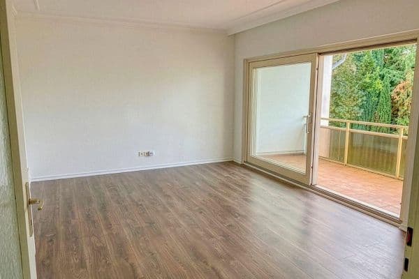 4 bedroom flat to rent, 100 m², Rennbaumstr. 114, Leverkusen 4 bedroom flat to rent, 100 m², Rennbaumstr. 114, Leverkusen