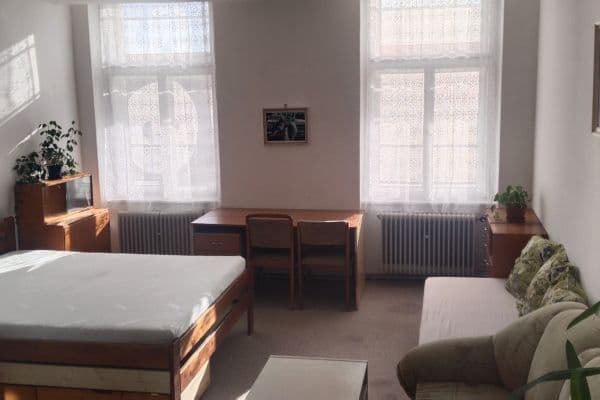 3 bedroom flat to rent, 90 m², Chelčického, České Budějovice 3 bedroom flat to rent, 90 m², Chelčického, České Budějovice